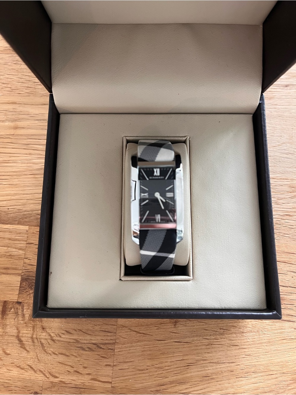 BURBERRY | Authentic Black and Gray Plaid Strap Rectangular Watch | Like new